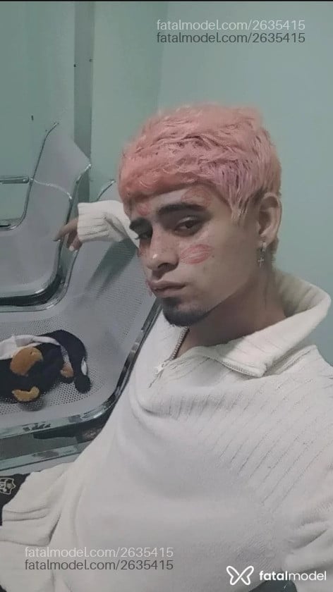 Acompanhante homem morena (o) de olhos castanhos em Belém - Harry