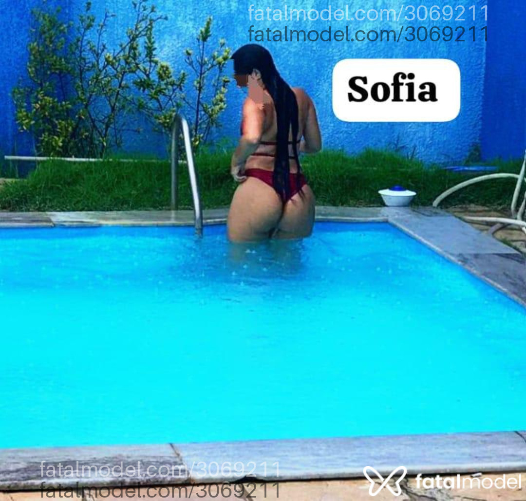Acompanhante mulher com cabelo castanho de olhos castanhos - Maria Clara Acompanhante mulher com cabelo castanho de olhos castanhos - Maria Clara