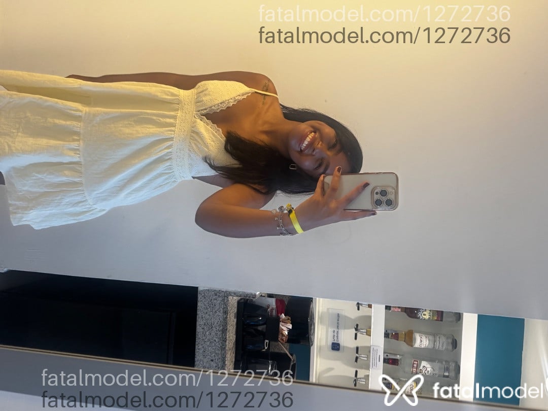 Acompanhante mulher morena (o) de olhos pretos em Campinas Acompanhante mulher morena (o) de olhos pretos em Campinas - Ayla