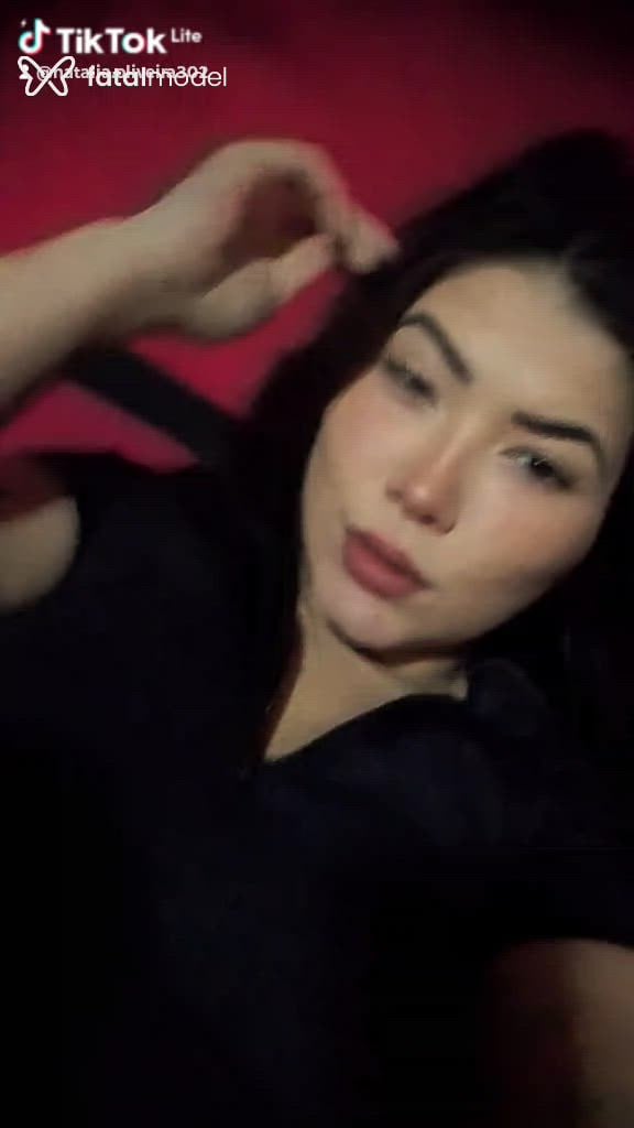 Acompanhante mulher morena (o) de olhos pretos em Canoas - Evelyn