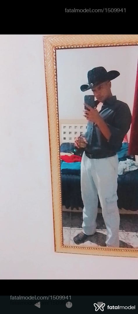 Acompanhante homem morena (o) de olhos mel em Presidente Prudente - Lucas Silva
