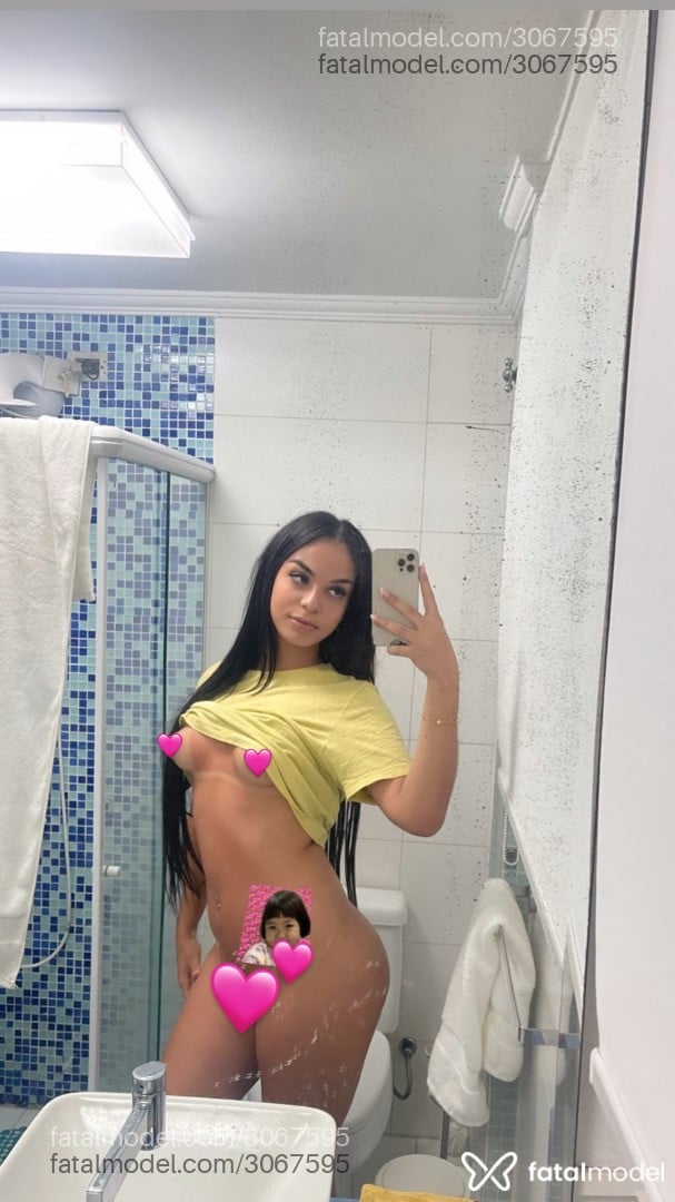Acompanhante mulher trans morena (o) de olhos castanhos em Santos - Anitta