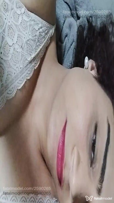 Acompanhante mulher trans com cabelo castanho de olhos castanhos em São Paulo - Tayssa