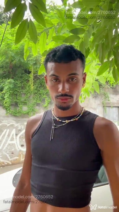 Acompanhante homem loira (o) de olhos pretos em São Paulo Acompanhante homem loira (o) de olhos pretos em São Paulo - Flavio Ferreira