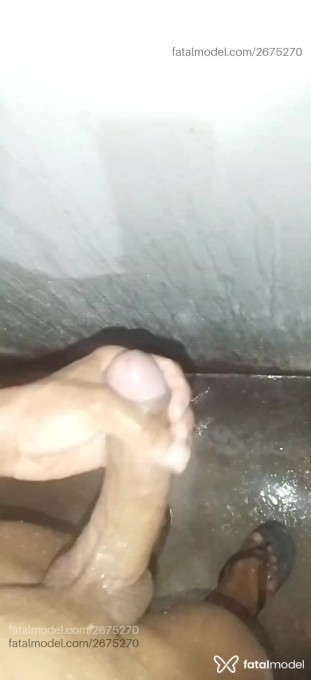 Acompanhante homem morena (o) de olhos castanhos em Santo Antônio do Monte - Raelzinho
