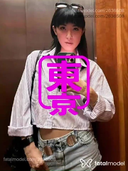 Acompanhante mulher com cabelo castanho de olhos castanhos em São Paulo Acompanhante mulher com cabelo castanho de olhos castanhos em São Paulo - Tokyo Hime