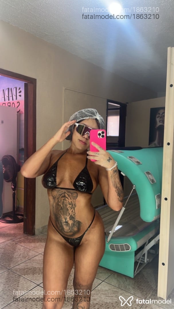 Acompanhante mulher morena (o) de olhos castanhos em Curitiba - Melissa Bratz