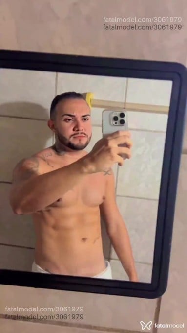 Acompanhante homem morena (o) de olhos pretos em Fortaleza - Alexx