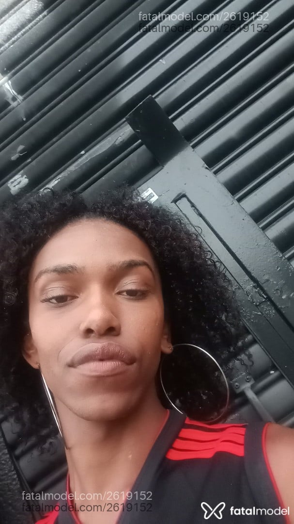 Acompanhante mulher trans com cabelo castanho de olhos pretos em Sorocaba Acompanhante mulher trans com cabelo castanho de olhos pretos em Sorocaba - Gabriellyprazeres
