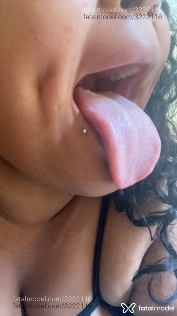 Acompanhante mulher morena (o) de olhos castanhos em Votuporanga - Maytê