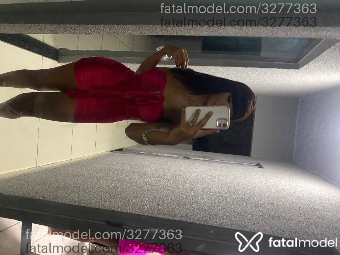 Acompanhante mulher trans morena (o) de olhos castanhos em Uberlândia - Isabela Andrade