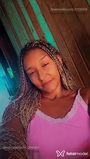 Acompanhante mulher com cabelo castanho de olhos pretos em Rio Branco - Rhayra Lamanda