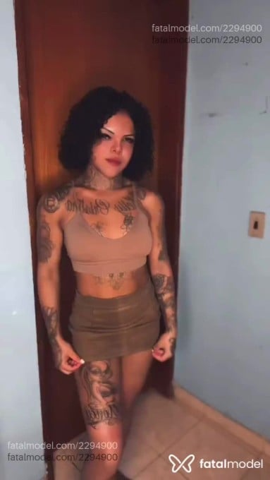 Acompanhante mulher com cabelo castanho de olhos castanhos em Indaiatuba - Ovelha Negra