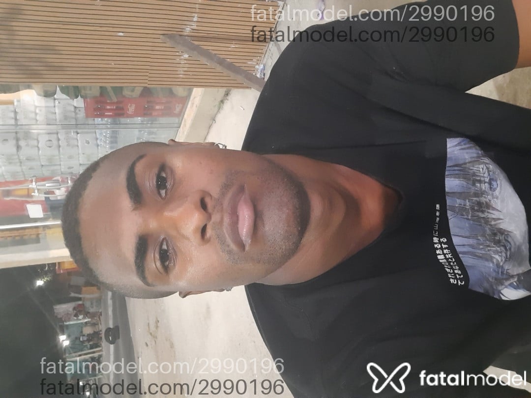 Acompanhante homem com cabelo castanho de olhos pretos em Rio de Janeiro - Cristian Reis