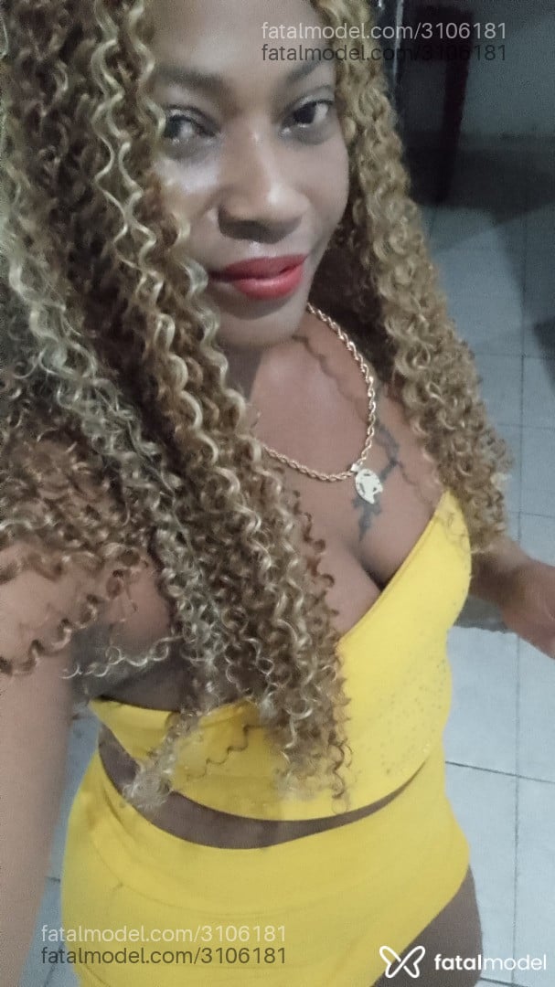 Acompanhante mulher morena (o) de olhos castanhos em Guaraí Acompanhante mulher morena (o) de olhos castanhos em Guaraí - Solzinha