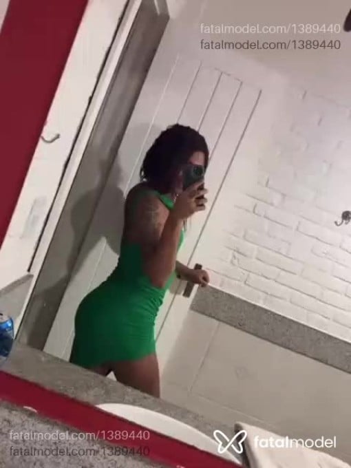 Acompanhante mulher trans morena (o) de olhos pretos em Campos dos Goytacazes Acompanhante mulher trans morena (o) de olhos pretos em Campos dos Goytacazes - MoOrenna