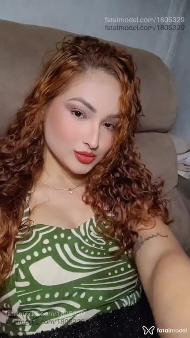 Acompanhante mulher ruiva (o) de olhos castanhos em Campo Grande Acompanhante mulher ruiva (o) de olhos castanhos em Campo Grande - Aninha