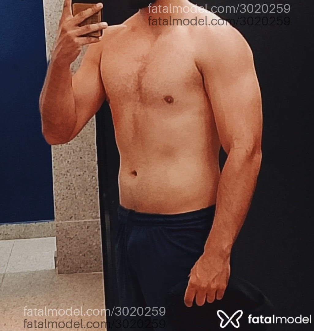 Acompanhante homem com cabelo castanho de olhos castanhos em São Borja Acompanhante homem com cabelo castanho de olhos castanhos em São Borja - Hugo Ba