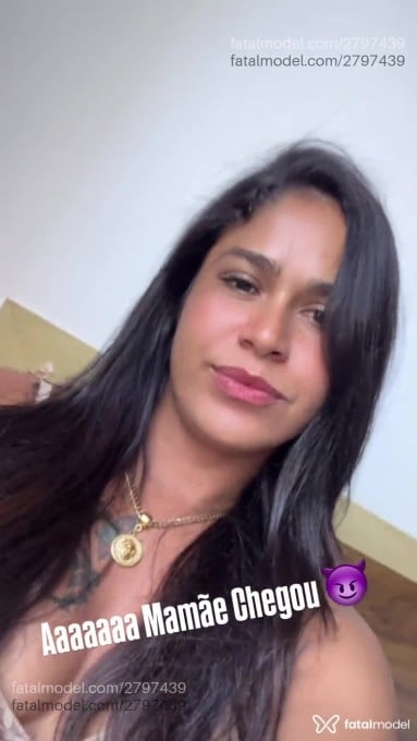 Acompanhante mulher trans morena (o) de olhos castanhos em Contagem - Julianna