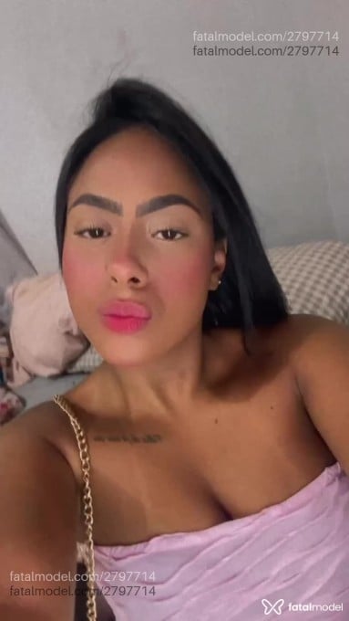 Acompanhante mulher morena (o) de olhos castanhos em Rio de Janeiro Acompanhante mulher morena (o) de olhos castanhos em Rio de Janeiro - Melissa Maria