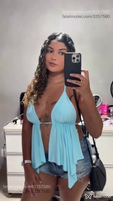 Acompanhante mulher com cabelo castanho de olhos castanhos em São Paulo - Assis