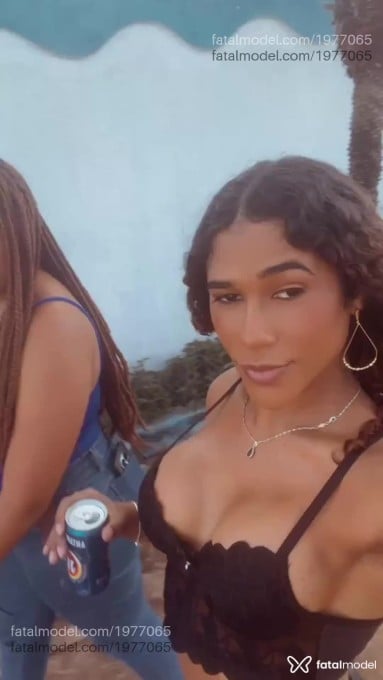 Acompanhante mulher trans morena (o) de olhos pretos em Rio Verde - Cibelly