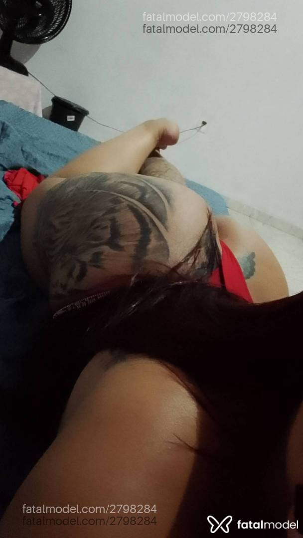 Acompanhante mulher ruiva (o) de olhos castanhos em Bom Despacho - Pollyanna