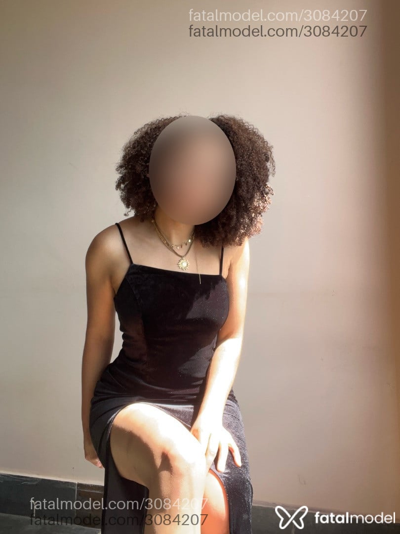 Acompanhante mulher morena (o) de olhos castanhos em Belo Horizonte - Mariana Dias