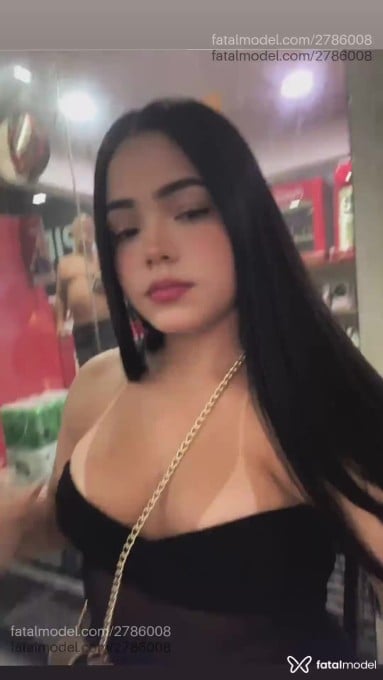 Acompanhante mulher morena (o) de olhos castanhos em Toledo - Sofia Prado