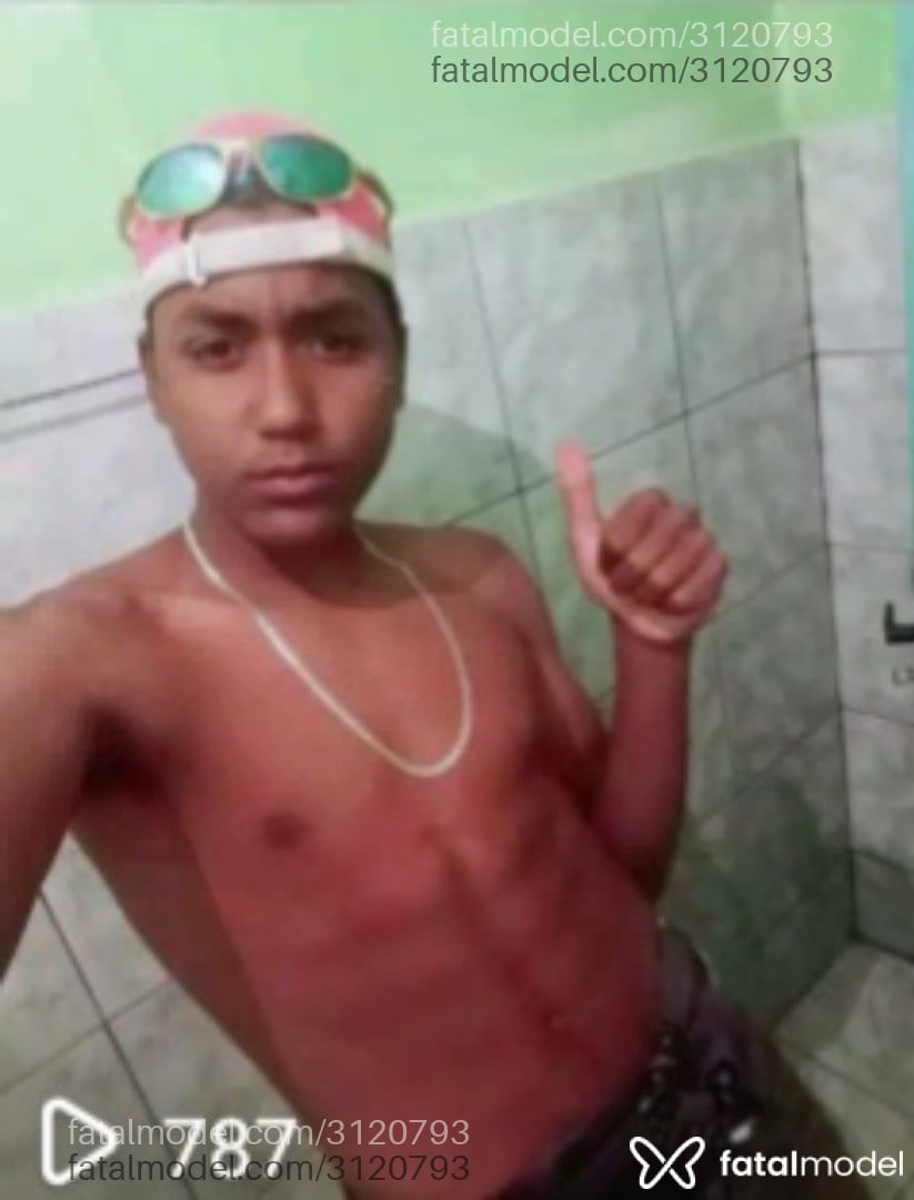 Acompanhante homem morena (o) de olhos pretos - Samuelpauzudo Acompanhante homem morena (o) de olhos pretos - Samuelpauzudo