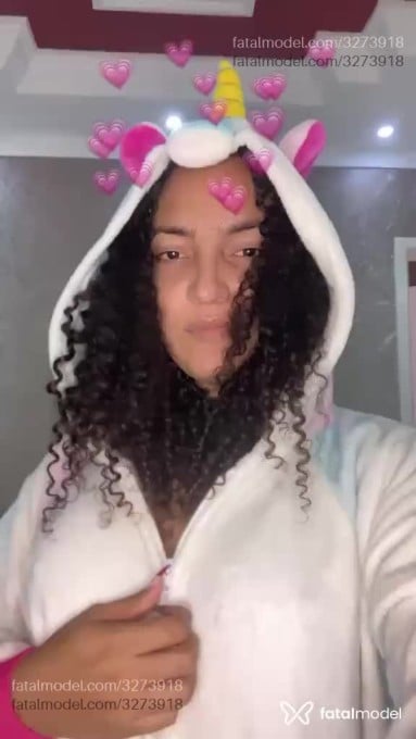 Acompanhante mulher trans morena (o) de olhos castanhos em Ribeirão Preto - Luana Santiago