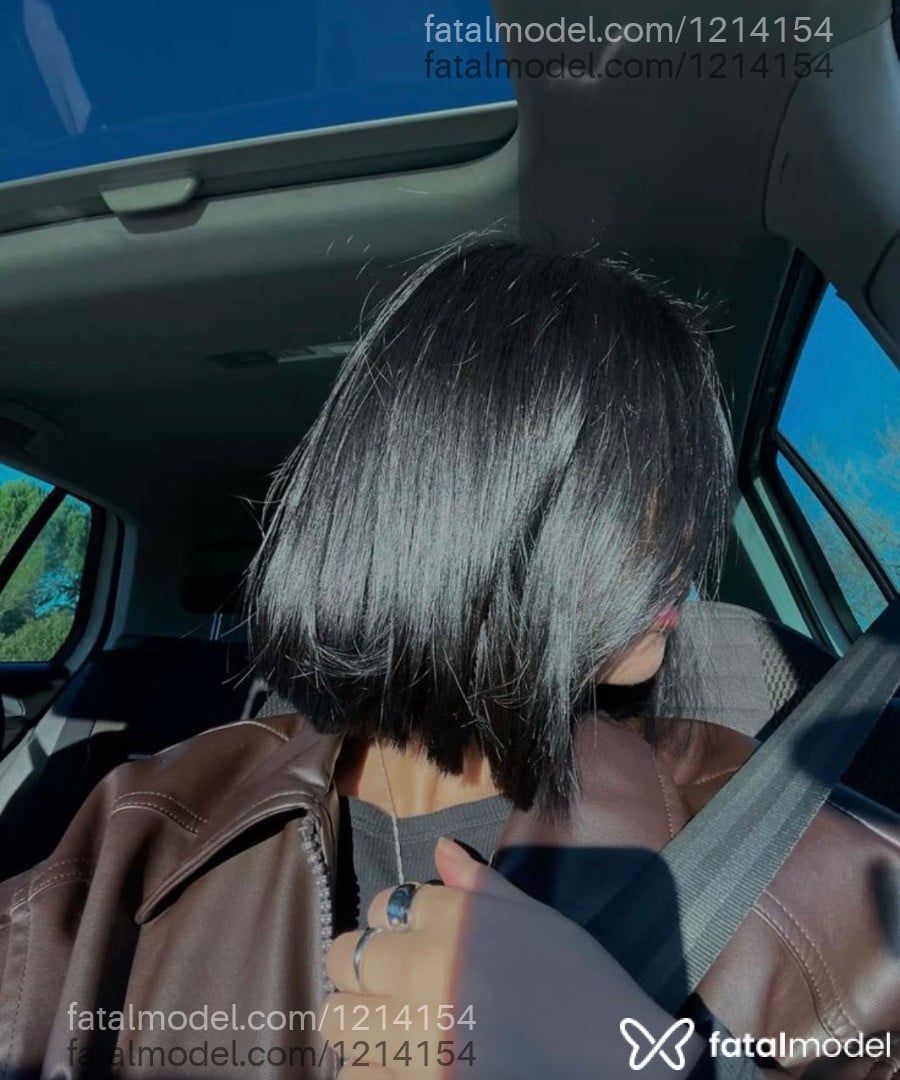 Acompanhante mulher com cabelo castanho de olhos verdes em Dois Vizinhos Acompanhante mulher com cabelo castanho de olhos verdes em Dois Vizinhos - Emi