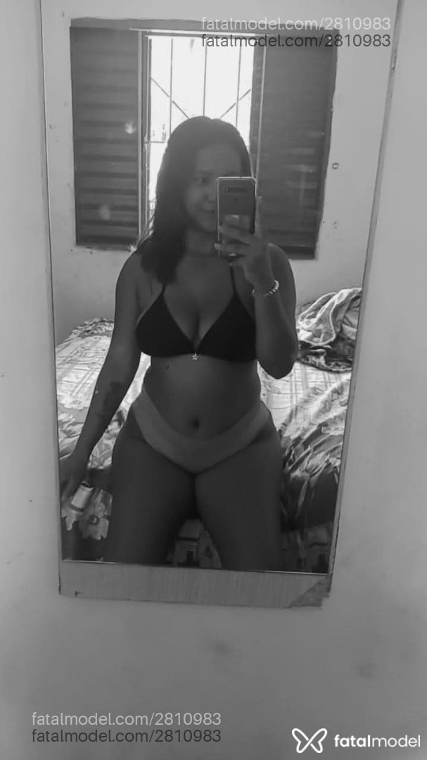 Acompanhante mulher morena (o) de olhos pretos em Sorriso - Rafaela