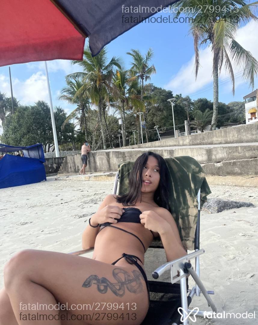 Acompanhante mulher trans morena (o) de olhos castanhos em Santos - Vitória