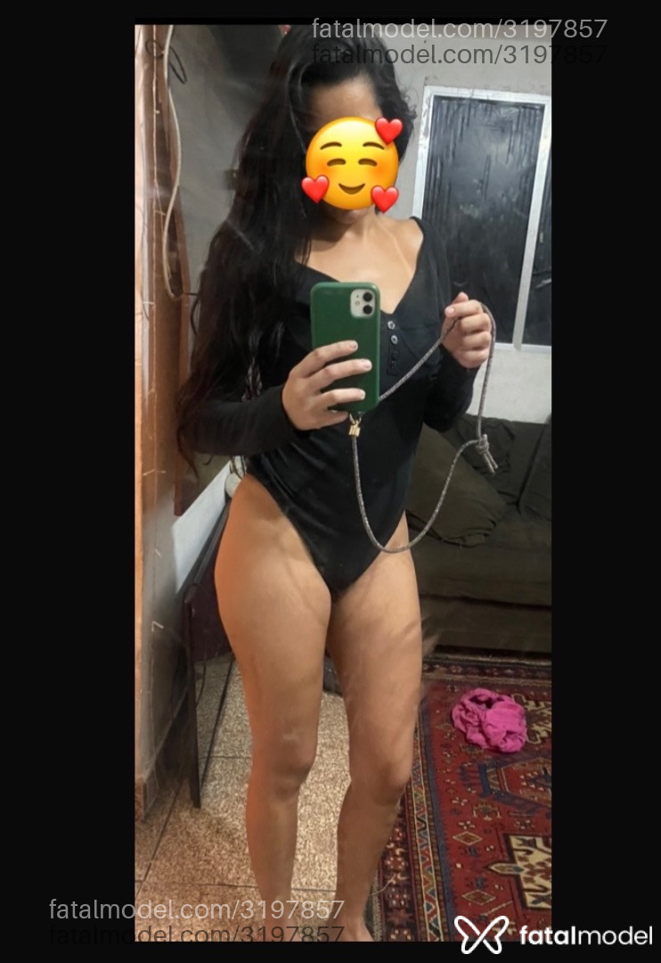 Acompanhante mulher morena (o) de olhos castanhos em Rio de Janeiro - Izabela
