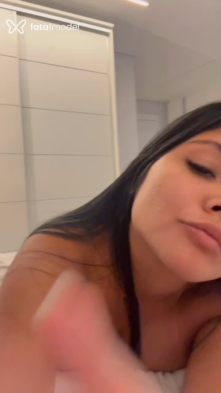 Acompanhante mulher morena (o) de olhos castanhos - Yumi Keiko