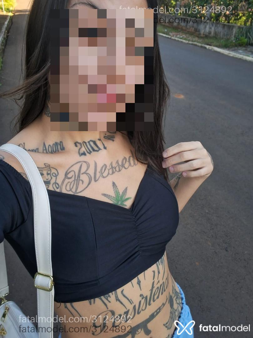 Acompanhante mulher morena (o) de olhos castanhos em Sarandi Acompanhante mulher morena (o) de olhos castanhos em Sarandi - Nara Dib