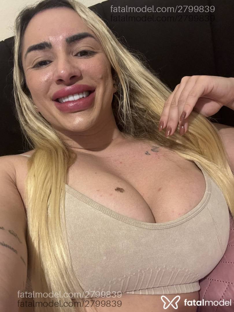 Acompanhante mulher loira (o) de olhos mel em Anápolis - Ju Alves