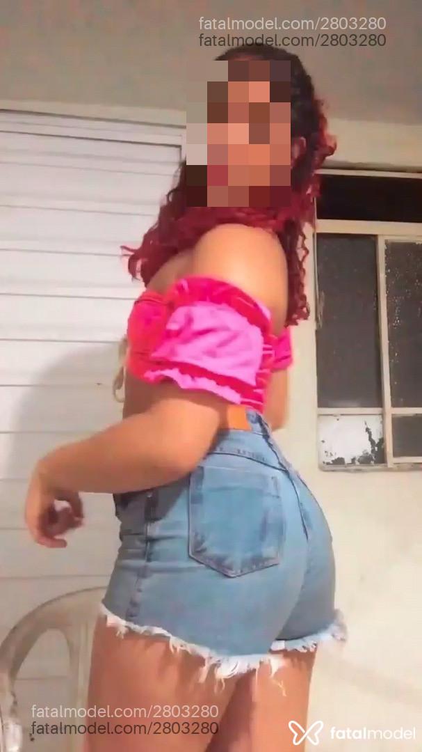 Acompanhante mulher ruiva (o) de olhos castanhos em Volta Redonda Acompanhante mulher ruiva (o) de olhos castanhos em Volta Redonda - Bianca
