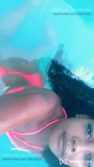 Acompanhante mulher morena (o) de olhos pretos em Petrópolis - Lais Morena Bundud