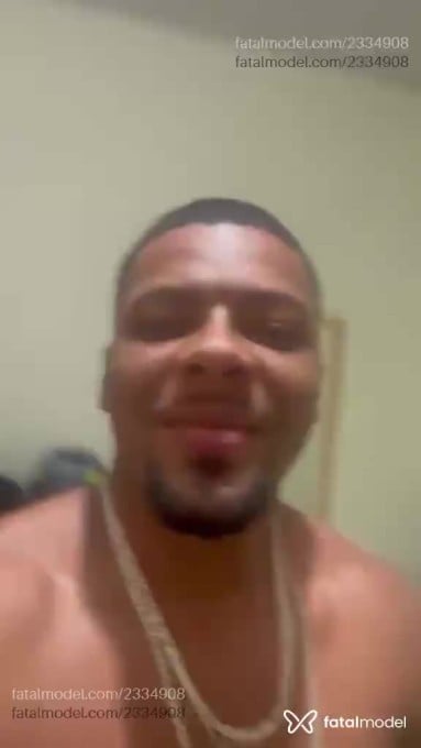 Acompanhante homem morena (o) de olhos verdes em Novo Hamburgo Acompanhante homem morena (o) de olhos verdes em Novo Hamburgo - Alisson