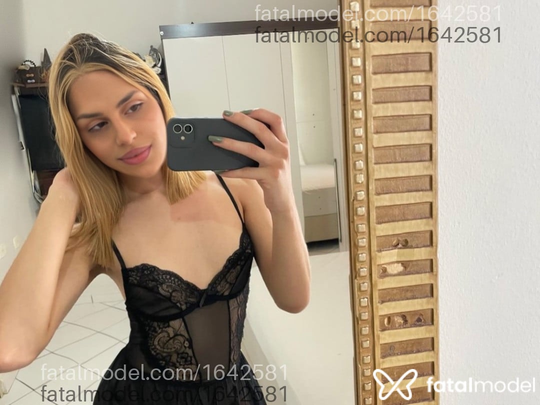 Acompanhante mulher trans morena (o) de olhos castanhos em Vitória da Conquista - Cecília