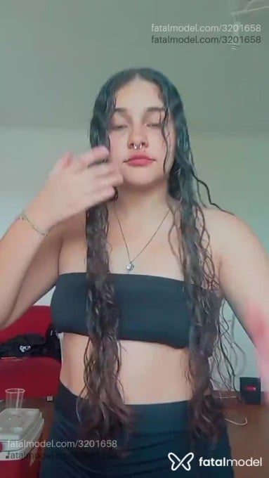 Acompanhante mulher com cabelo castanho de olhos mel em São Paulo - Amanda