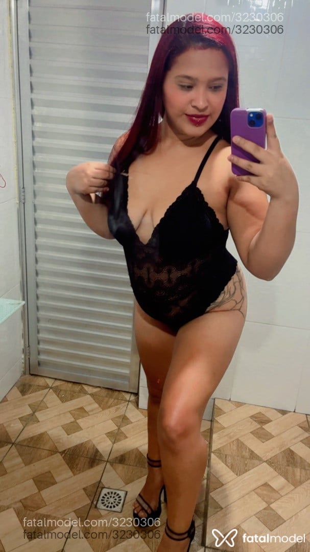 Acompanhante mulher ruiva (o) de olhos castanhos em São Paulo Acompanhante mulher ruiva (o) de olhos castanhos em São Paulo - Bruna