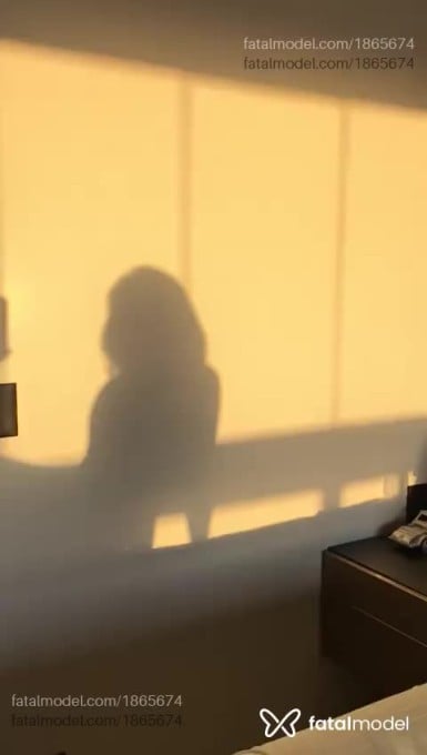 Acompanhante mulher morena (o) de olhos pretos - Captu Acompanhante mulher morena (o) de olhos pretos - Captu