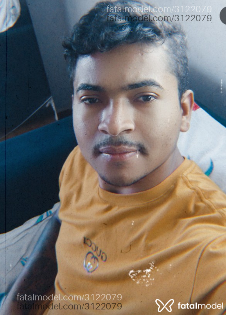 Acompanhante homem com cabelo castanho de olhos castanhos em Pontalina - Black Jack