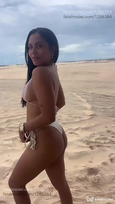 Acompanhante mulher morena (o) de olhos castanhos em Aracati Acompanhante mulher morena (o) de olhos castanhos em Aracati - Thaís