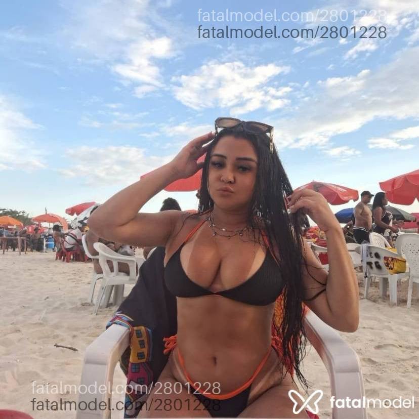 Acompanhante mulher morena (o) de olhos pretos em Joaçaba - Mirella Santos