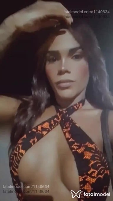 Acompanhante mulher trans morena (o) de olhos castanhos em Formosa Acompanhante mulher trans morena (o) de olhos castanhos em Formosa - Mirela santos