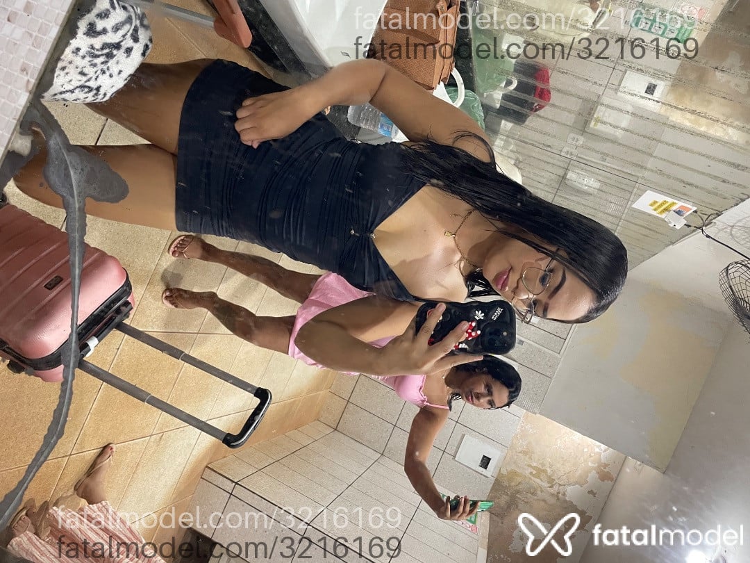Acompanhante mulher com cabelo castanho de olhos castanhos em Paragominas - Leticiia